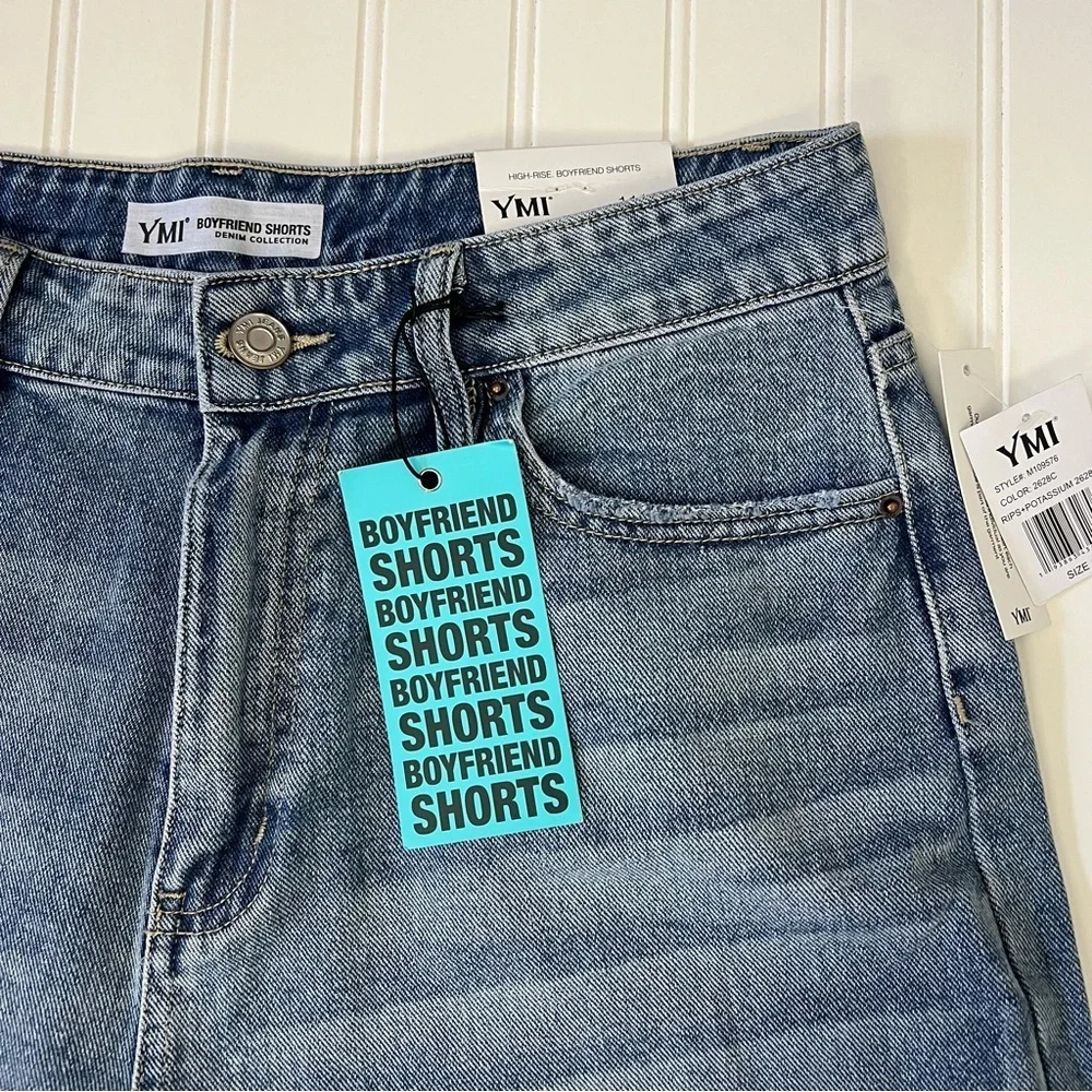 YMI Junior High Rise Frayed Distressed Raw Hem Boyfriend Denim Shorts size 11